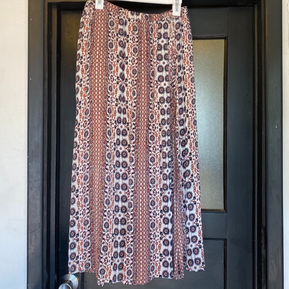 EARTHBOUND Dresses & Skirts - Colorful Maxi Skirt with high side slits